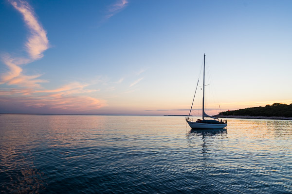 Individueller Urlaub in einsamer Bucht