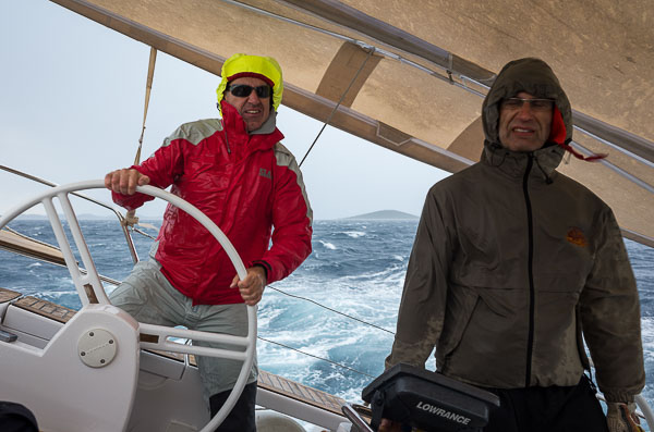 Skippertraining mit gerefften Segeln bei 6 Bft