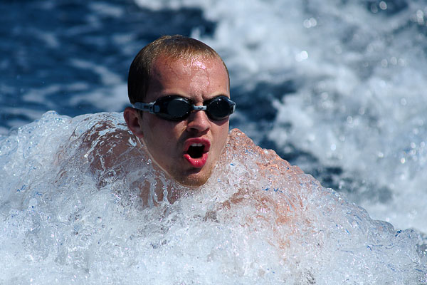 Vater und Sohn Urlaub Delfinschwimmen